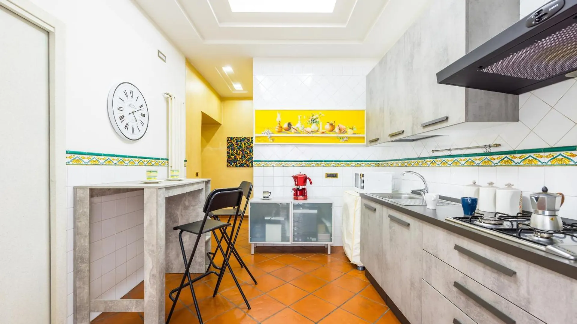 Yellow City Apartment By Wonderful Italy Naples